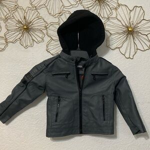 Nwt distortion boys size 4 coat